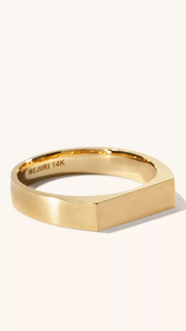 Ultra Slim Rectangular Signet Ring Brushed Gold yellow