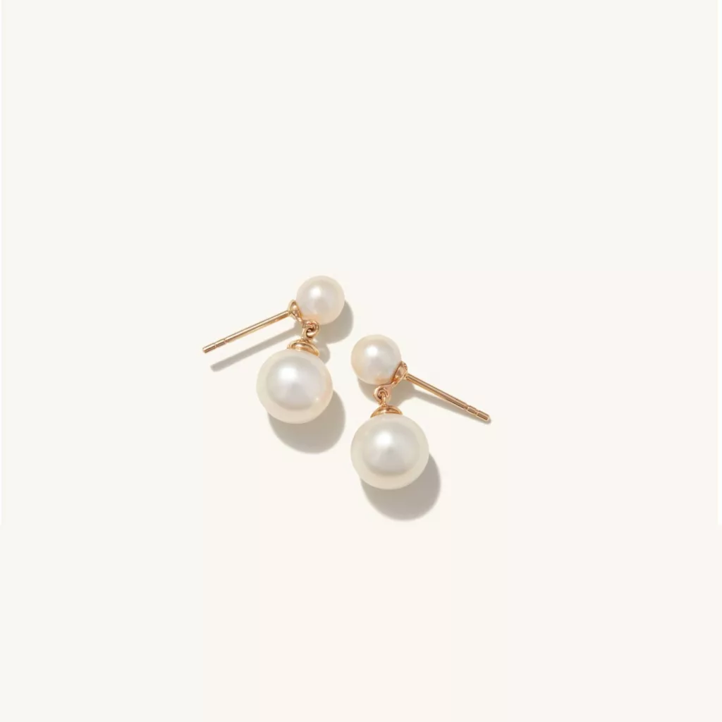 Essential Pearl Earrings White yellow