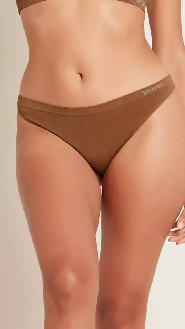 G-String, Nude 4