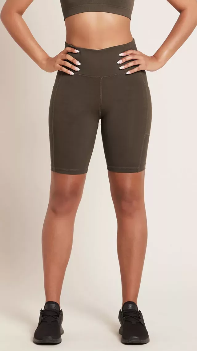Active High-Waisted 8" Short With Pockets, Dark Olive