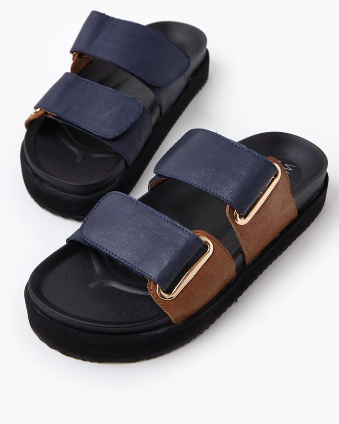 Mara Leather Slide - Navy