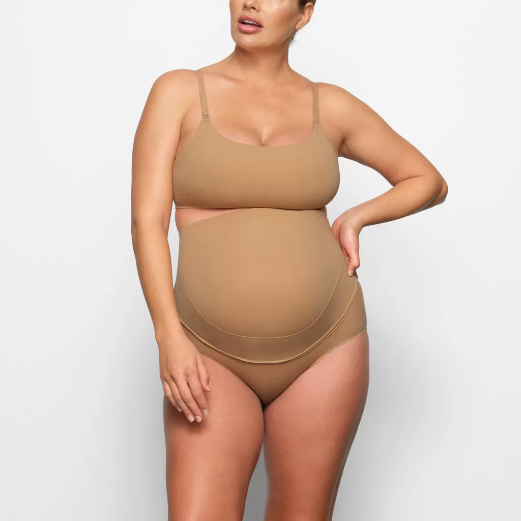 Fits everybody maternity high-waisted brief ochre