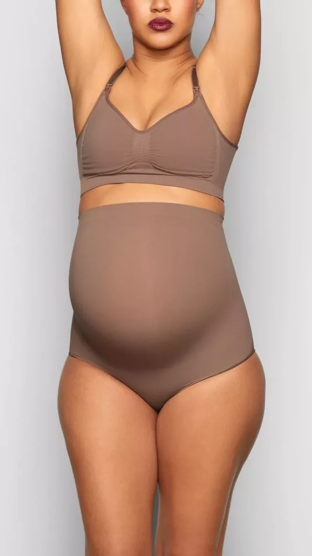 Maternity sculpting high-waisted brief oxide