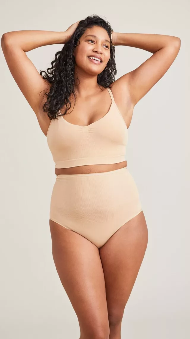 The Seamless Belly Brief, Sand,