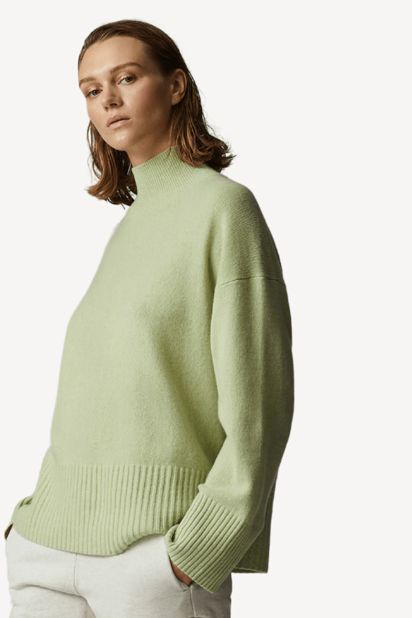 The cashmere oversized turtleneck Seafoam Green