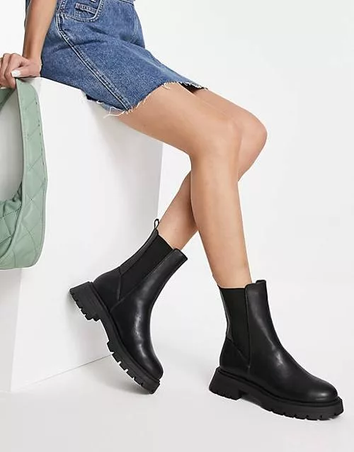 Asos design alfie chunky chelsea boots in black