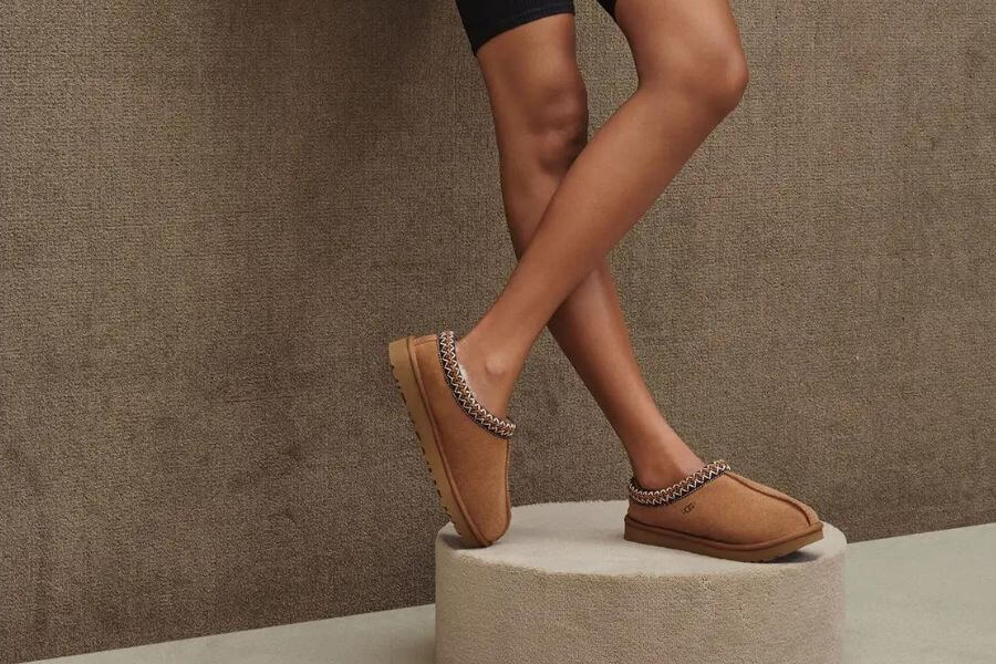 Cover Image for Your pregnant feet will thank you for this comfy UGG Trend