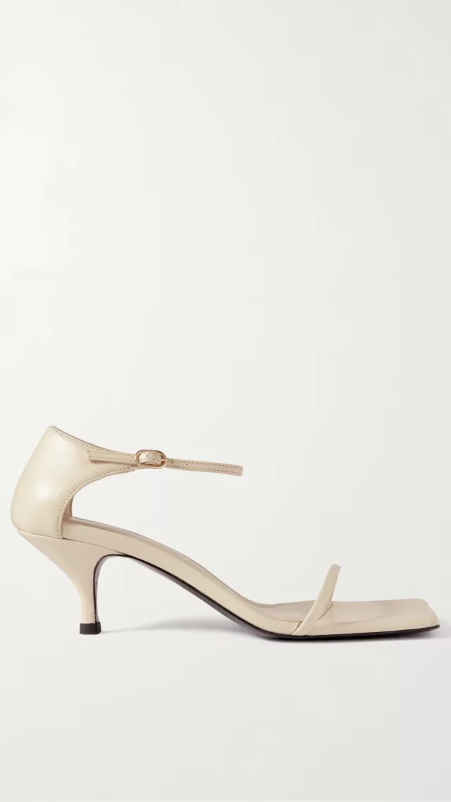 The Strappy Leather Sandals Cream