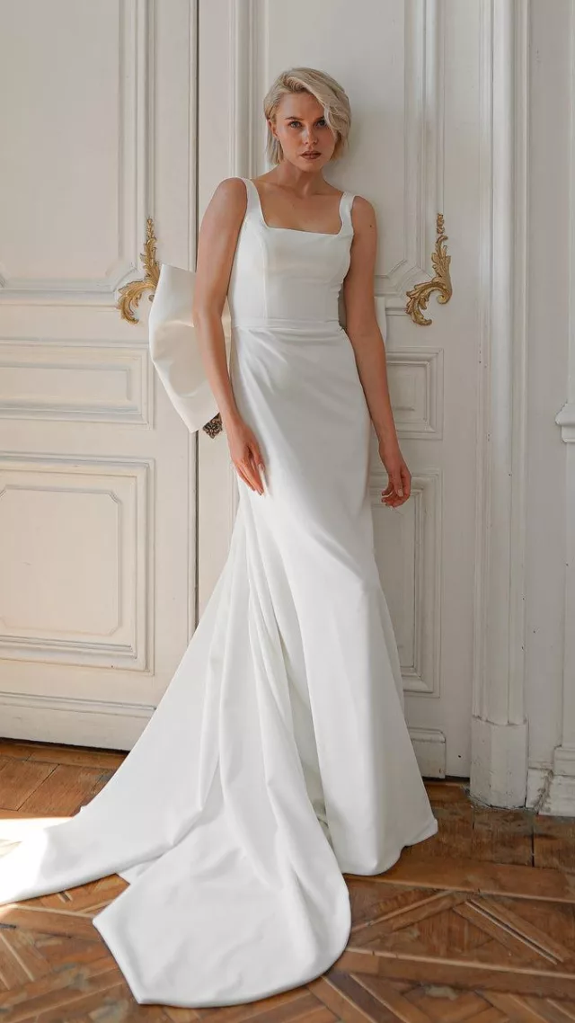 Crepe Wedding Dress Nancy With Huge Bow Light Ivory