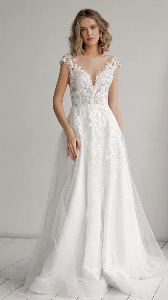 Floral Lace Wedding Dress Enn Light Ivory