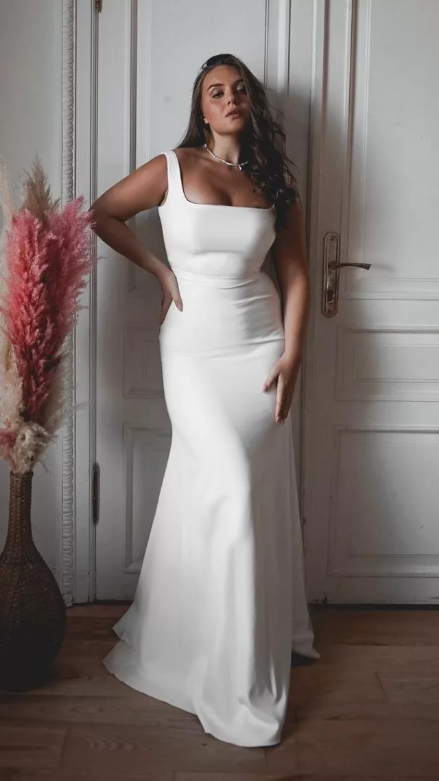 Plus Size Crepe Wedding Dress Jessica Light Ivory
