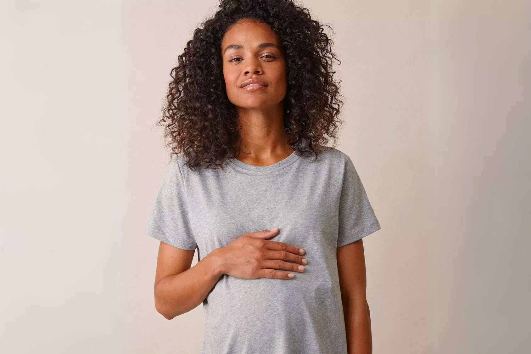 Cover Image for The best maternity short sleeve t-shirts for comfy bumpstyle