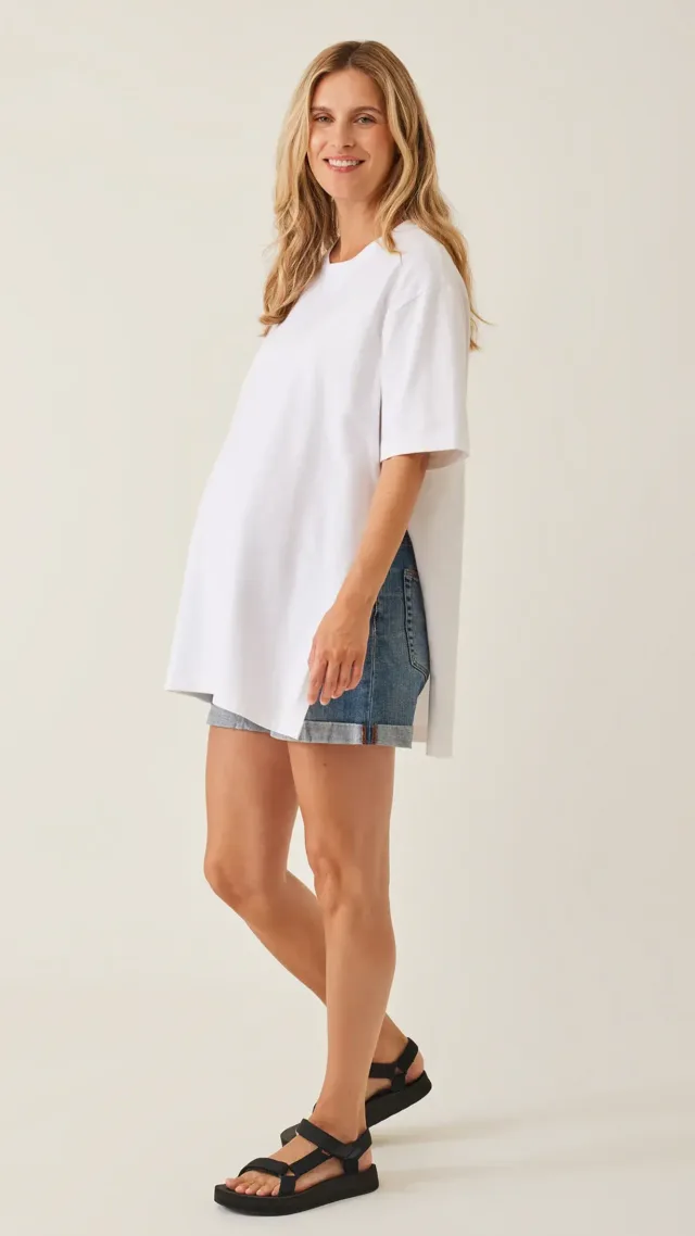 Oversized Maternity T-Shirt With Slit White