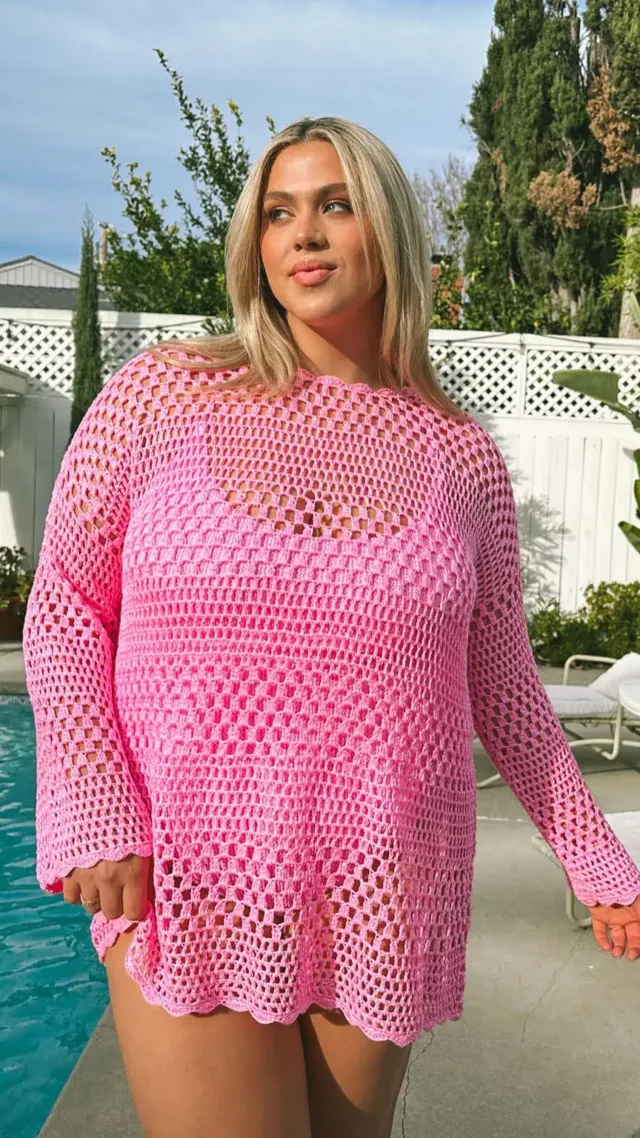 Paula Pullover ~ Bubblegum Pink Crochet