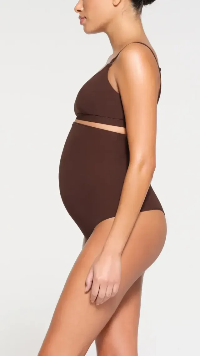 Fits Everybody Maternity High-Waisted Thong | Cocoa