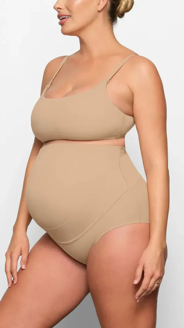 Fits Everybody Maternity Pumping Scoop Bralette | Clay