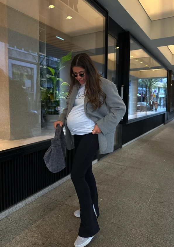 Blazer maternity looks influencer joanasno