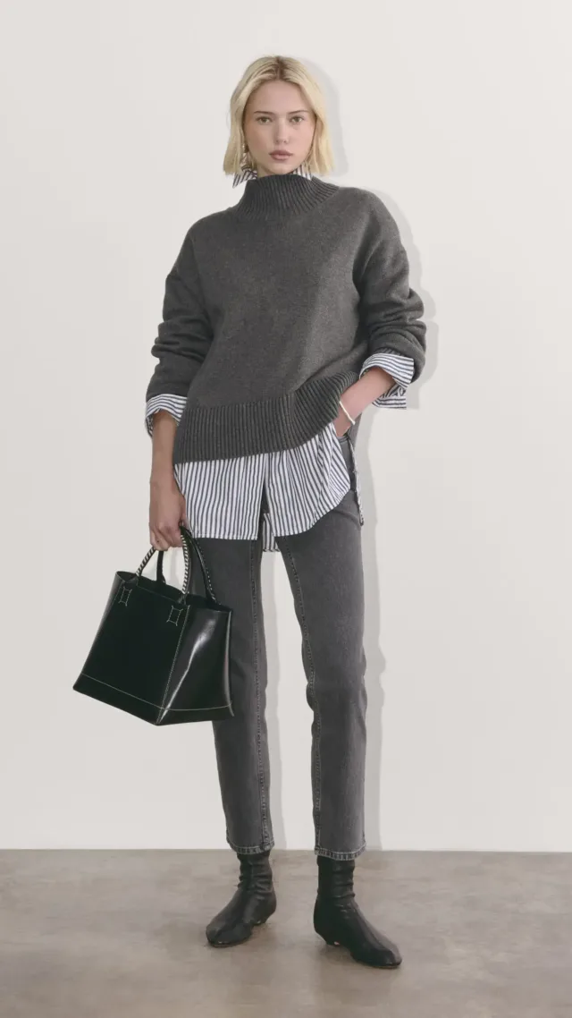 The Boxy Turtleneck In Everyday Cotton Heathered Charcoal