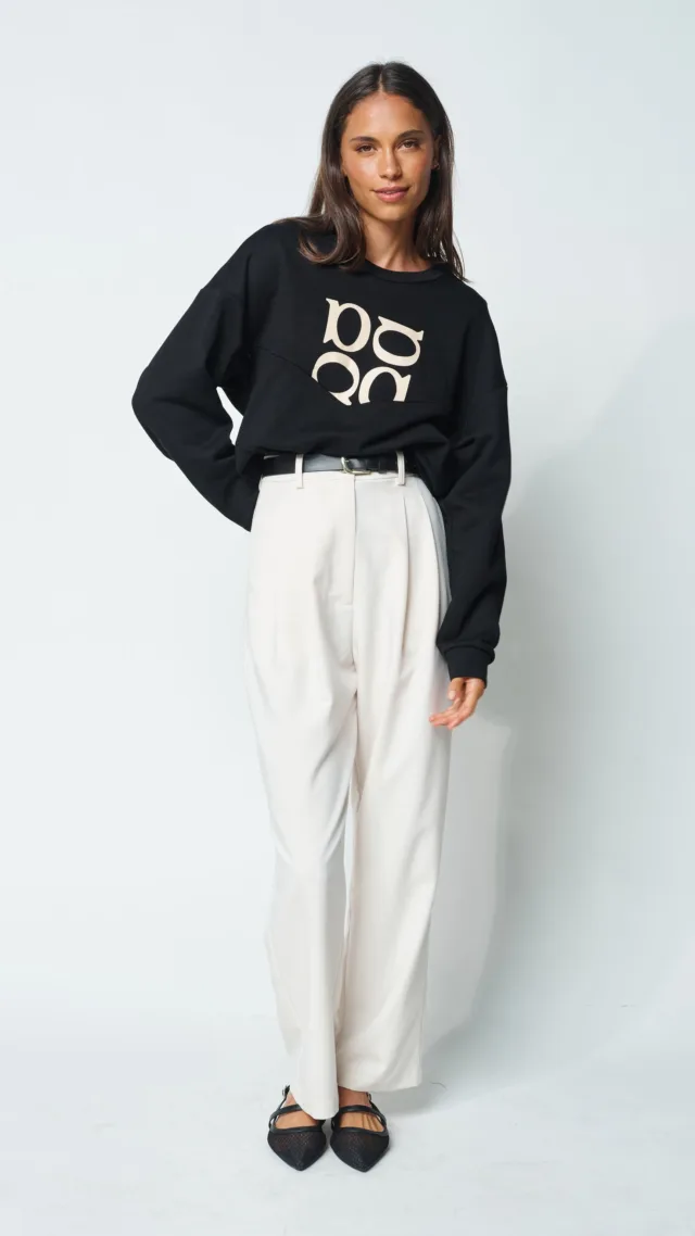 Monogram Oversized V-Panel Cropped Jumper - Black / Beige