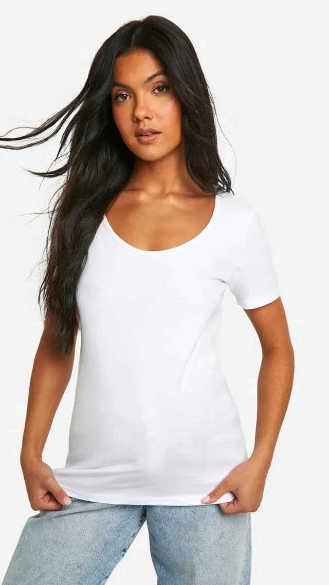 White Maternity Basic Scoop Neck Short Sleeve T-Shirt