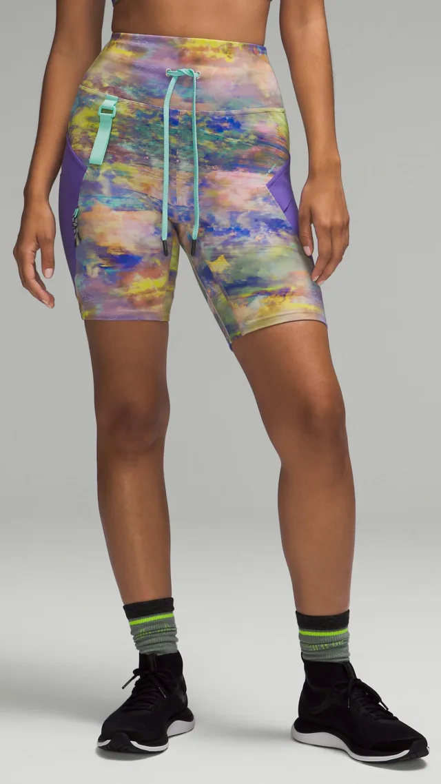 Cargo Super-High-Rise Hiking Short 8"