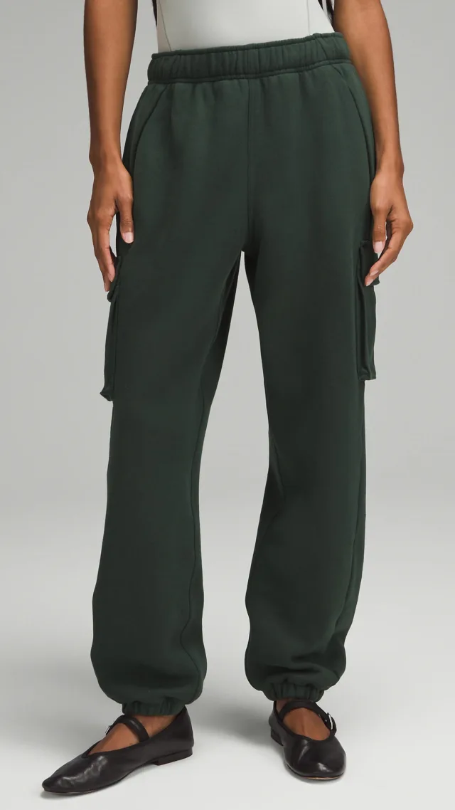 Scuba Mid-Rise Oversized Cargo Jogger  Regular