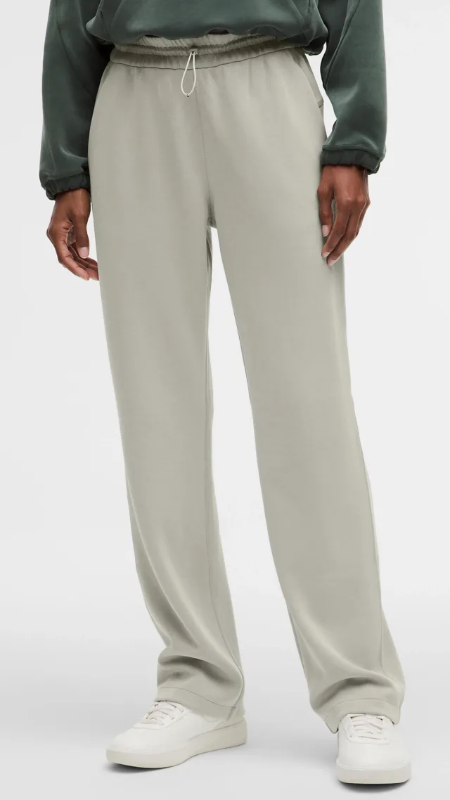 Softstreme High-Rise Pant  Regular