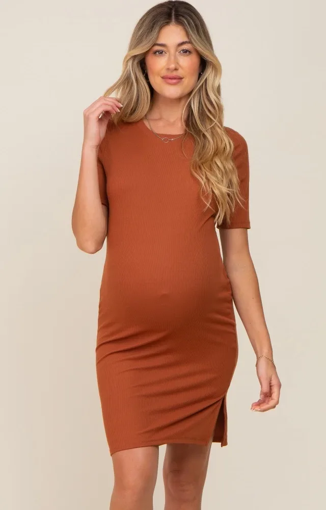 Rust Ribbed Basic Short Sleeve Maternity Dress