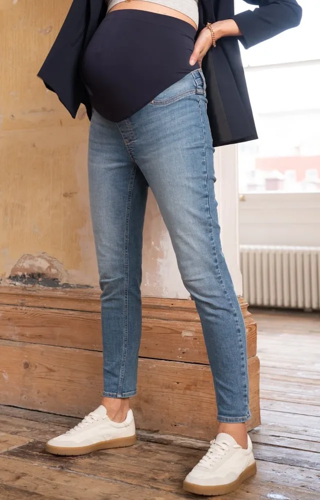 Kai | Organic Cotton Light Skinny Maternity Jeans