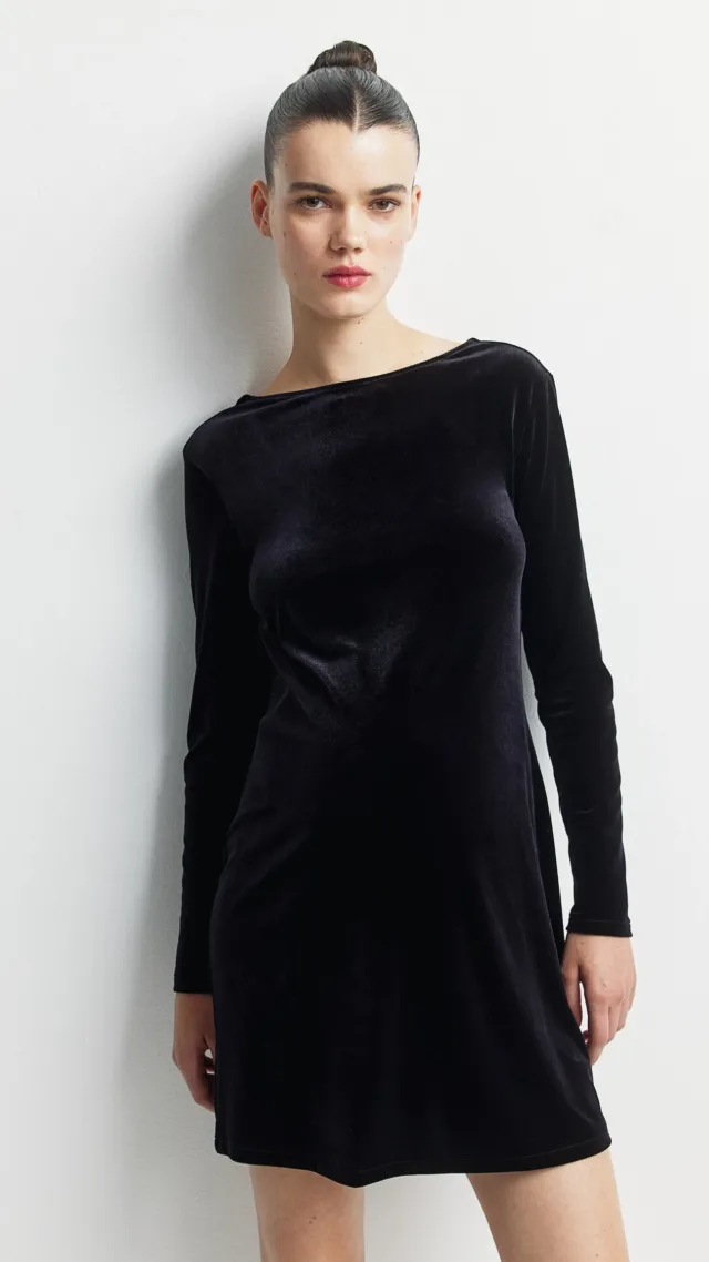 Mama Velour Dress With Low-Cut Back