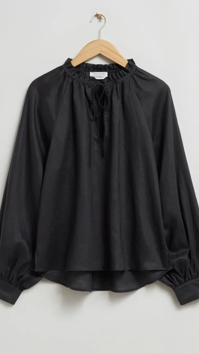 Oversized Voluminous Sleeve Blouse