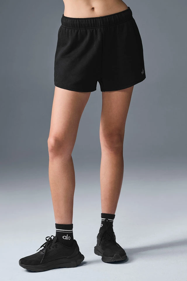 Accolade Short