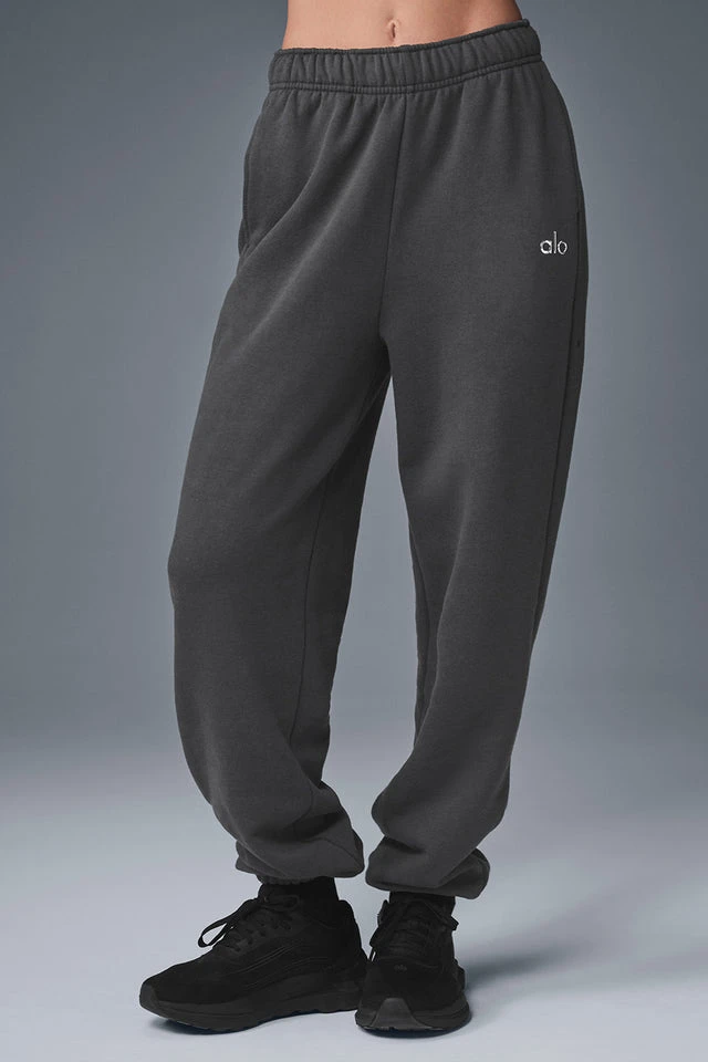 Accolade Sweatpant