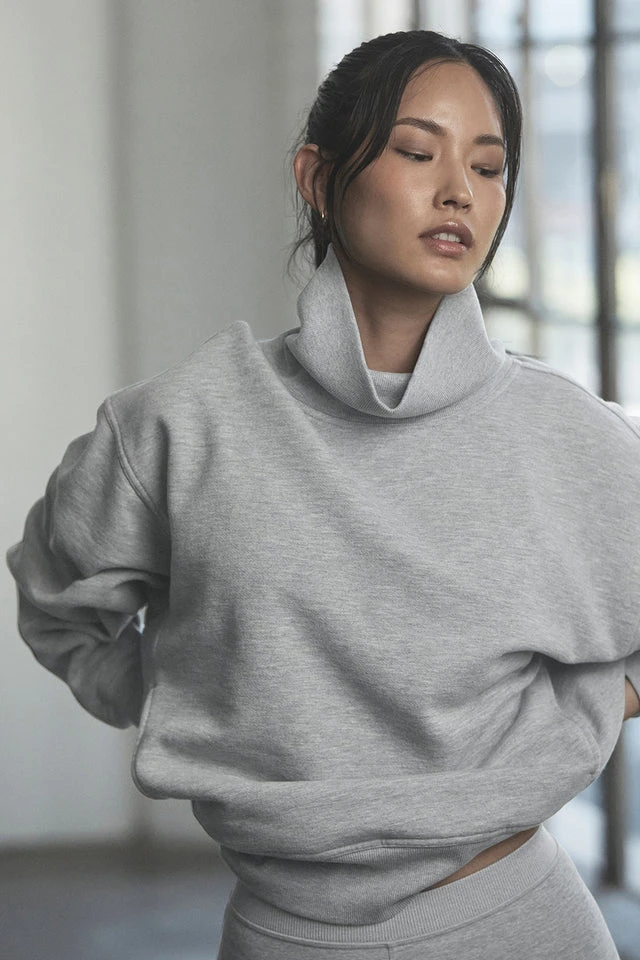 Hazy Mock Neck Pullover