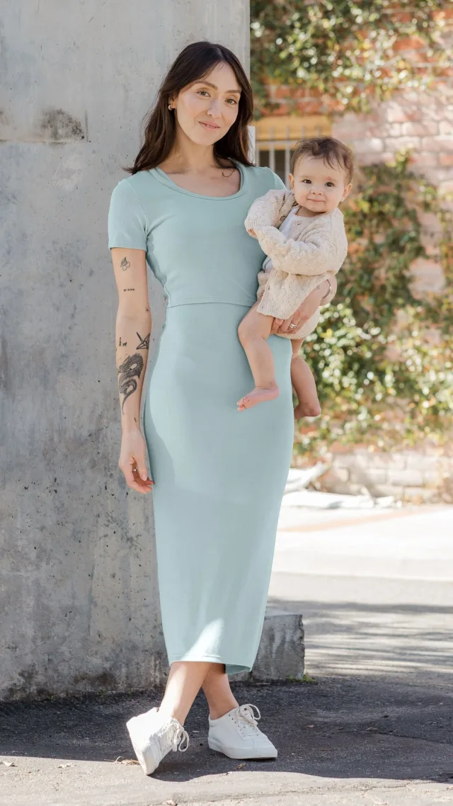 Olivia Ribbed Bamboo 2-In-1 Maternity & Nursing Dress