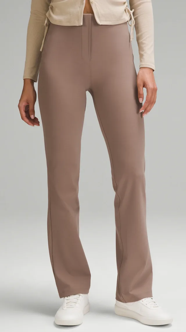 Smooth Fit Pull-On High-Rise Pant  Regular