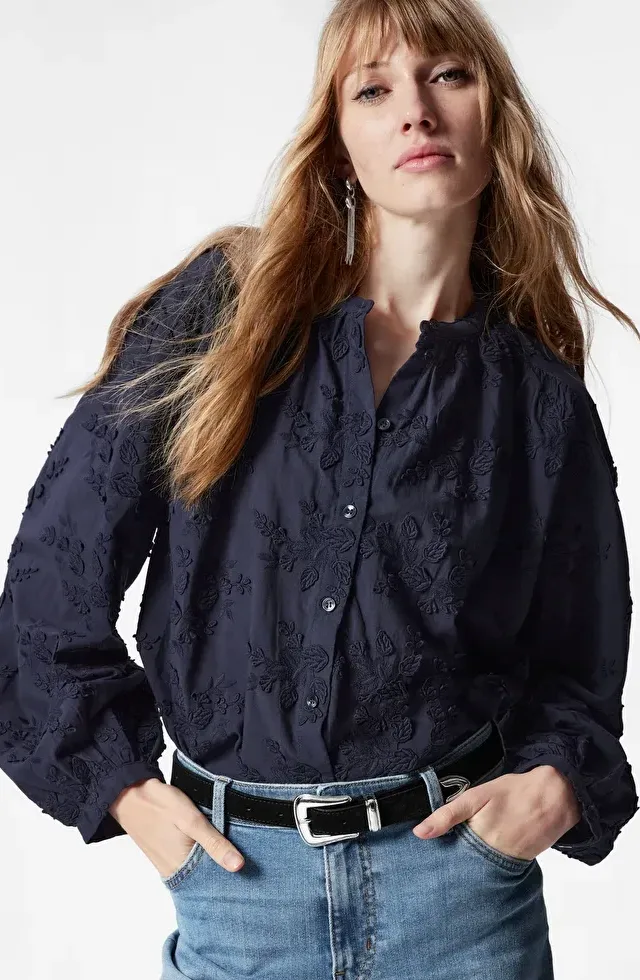 Voluminous Floral-Appliqué Blouse