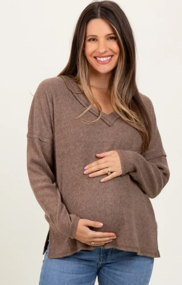 Mocha Ribbed V-Neck Long Sleeve Maternity Top