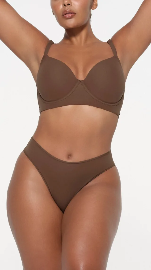 Back Smoothing Full Coverage Bra