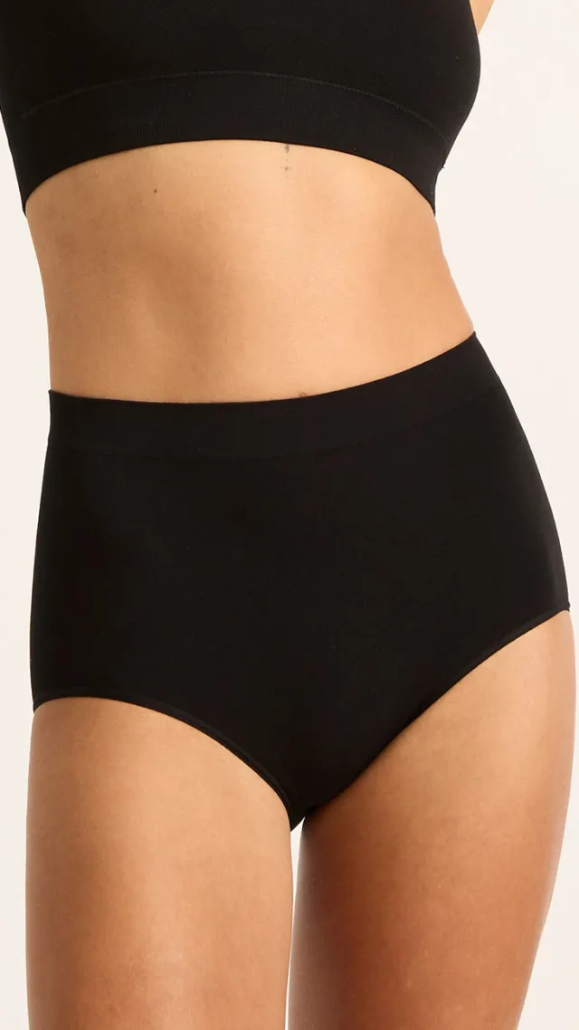 Lyolyte® Full Low Leg Briefs