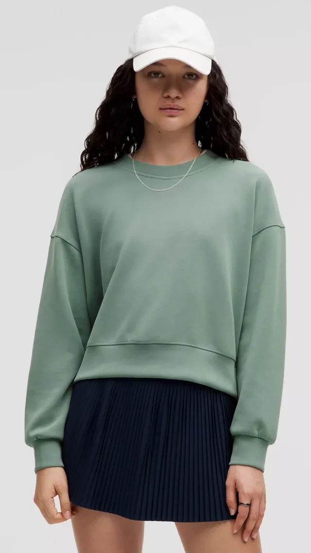 Softstreme Perfectly Oversized Cropped Crew