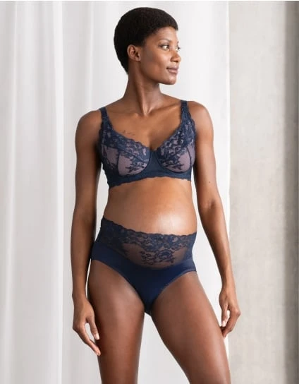 Emelia | Mid Bump Lace Maternity Brief