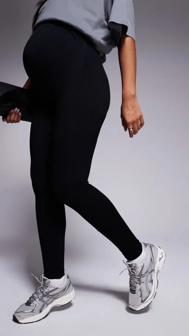 4505 Maternity Icon Seamless Rib Gym Legging In Black