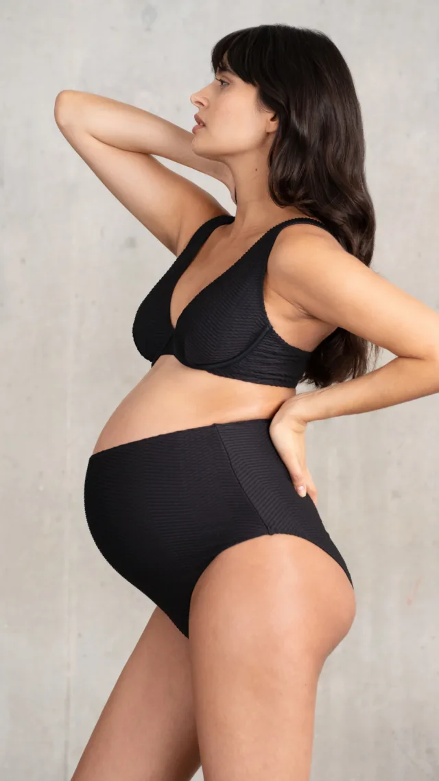 Cupped Flexi-Wire Maternity Bikini Top